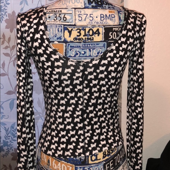 ❌❌ SOLD 〽️❌❌ Aeropostale Scottish Dogs 🐶 L/S Top MEDIUM NWT - Picture 4 of 6